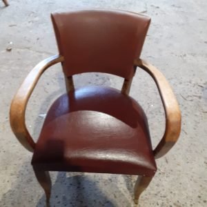 Fauteuil bridge simili cuir année 50